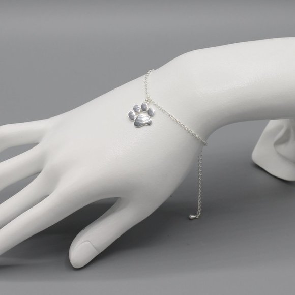 Silver tone dog cat paw animal dainty bracelet - Picture 2 of 6
